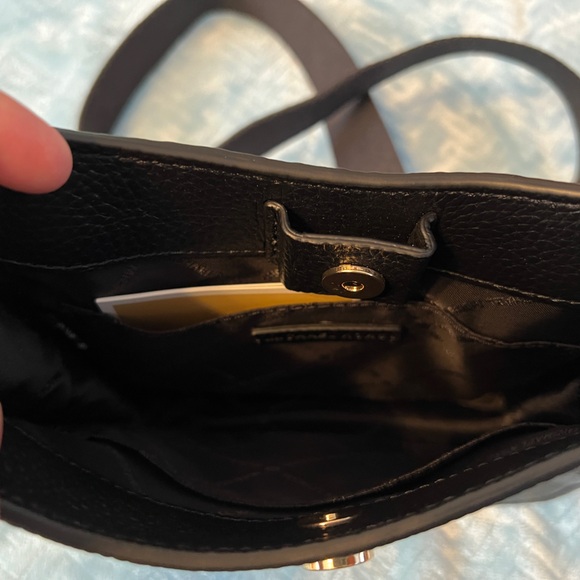 NWT Michael Kors Briley Small Messenger Bag - Picture 4 of 6